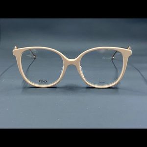 FENDI eyeglasses 😍